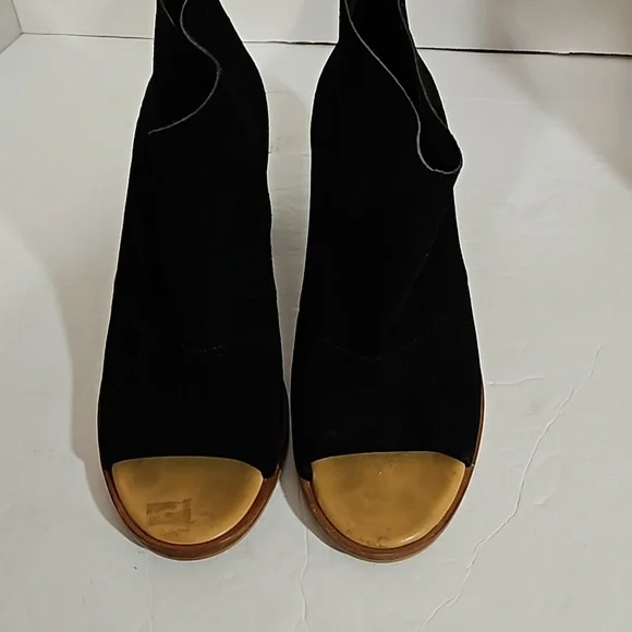 Ugg black suede open toe shooting zip back - Picture 5 of 9